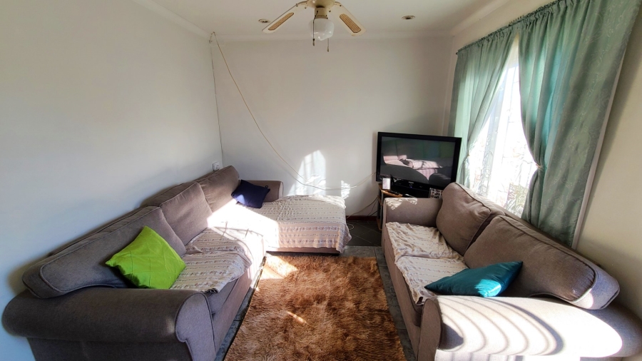 2 Bedroom Property for Sale in Silversands Western Cape